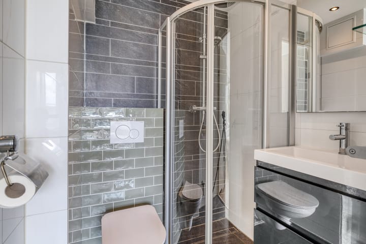 Foto 13 van Van Nijenrodeweg 164