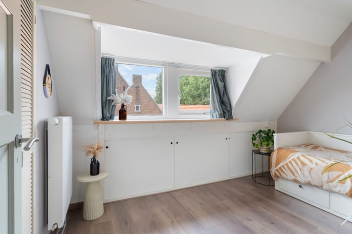 Foto 38 van Pieter van Aschstraat 4-A