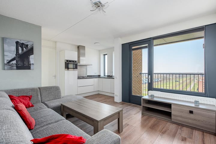 Foto 7 van Makassarhof 118