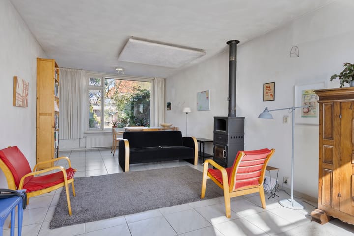 Foto 8 van Zeelsterstraat 142