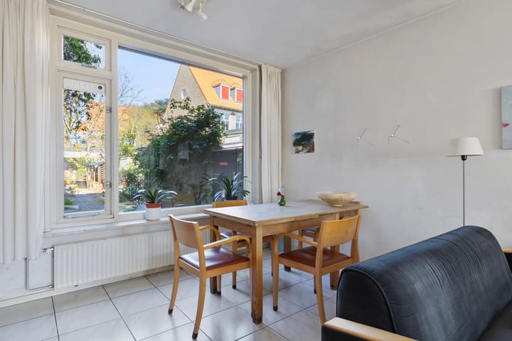 Foto 10 van Zeelsterstraat 142