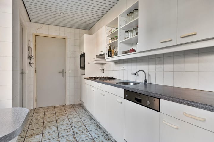 Foto 12 van Zeelsterstraat 142