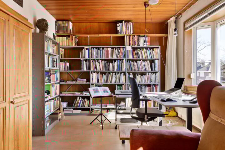 Foto 21 van Zeelsterstraat 142