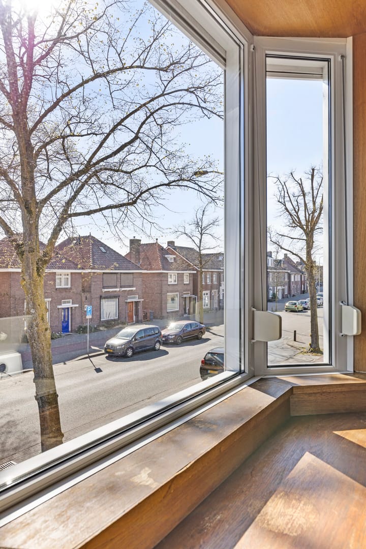 Foto 23 van Zeelsterstraat 142