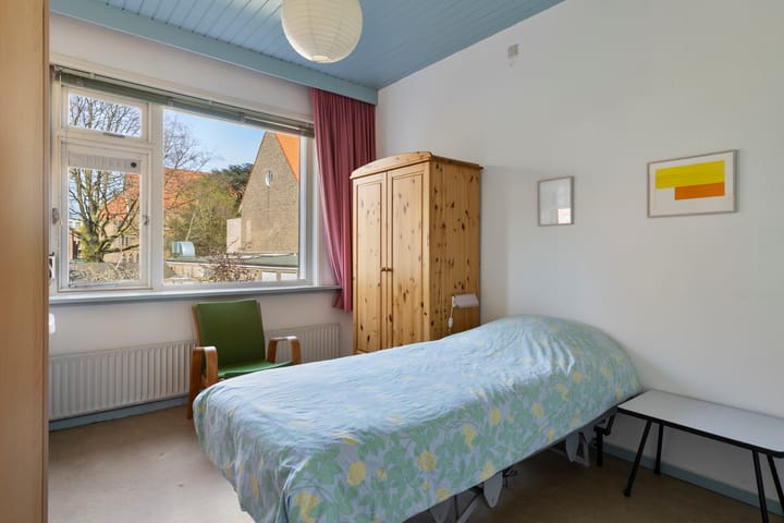 Foto 24 van Zeelsterstraat 142