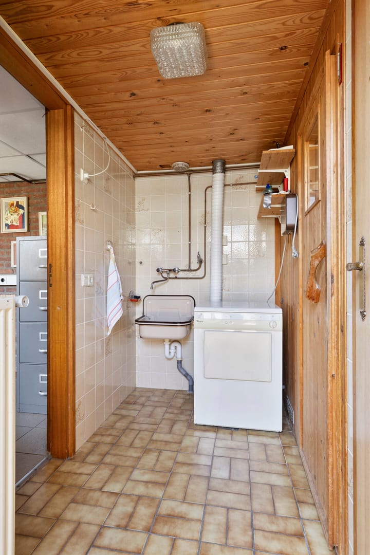 Foto 33 van Zeelsterstraat 142