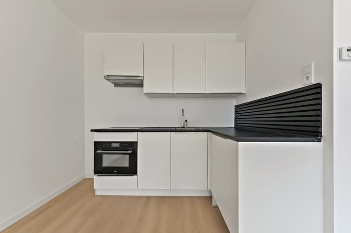 Foto 10 van Zweedsestraat 157-A02