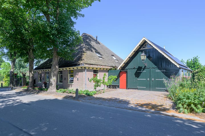 Oosterstraat 27