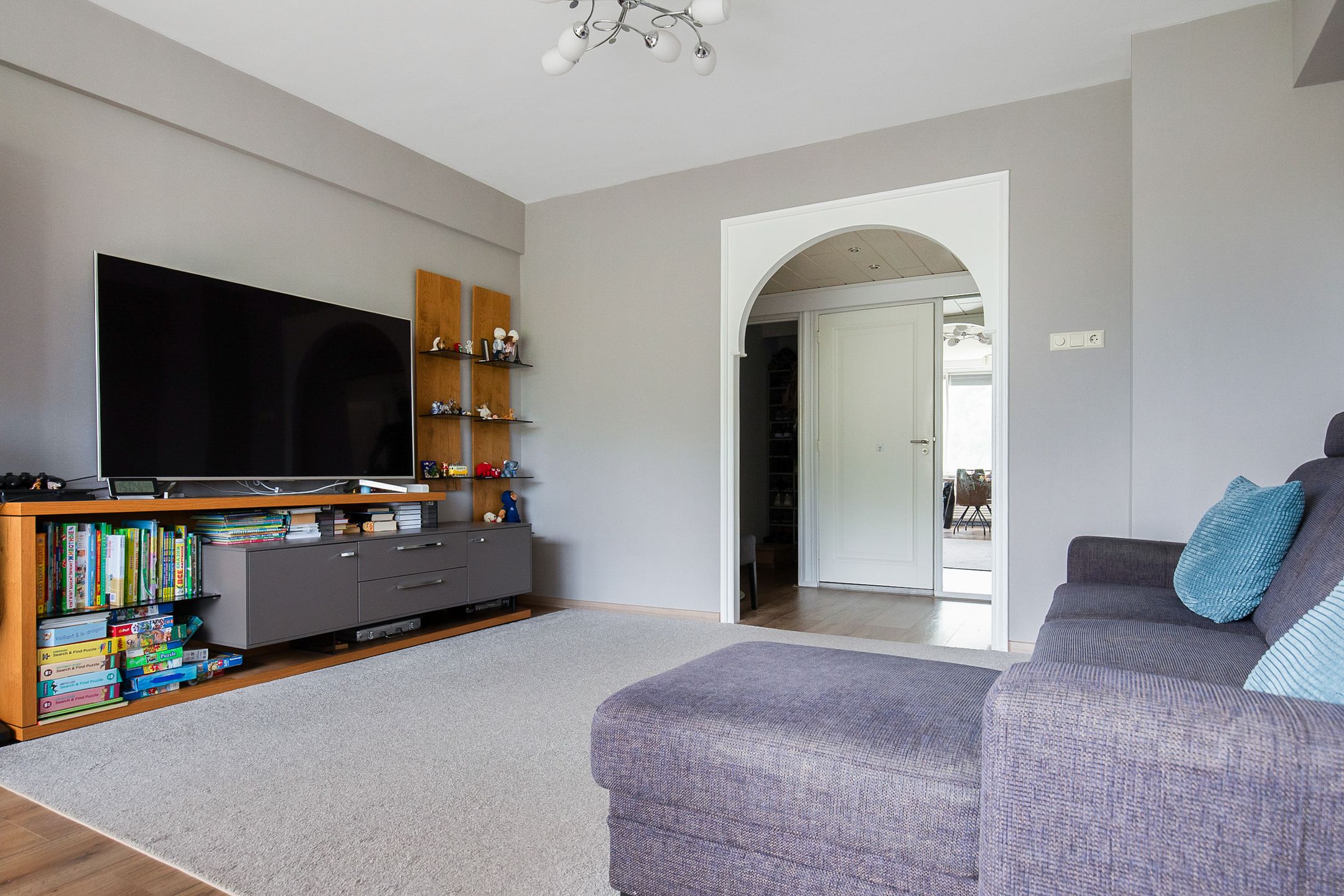 Photo 18 of Meander 1051