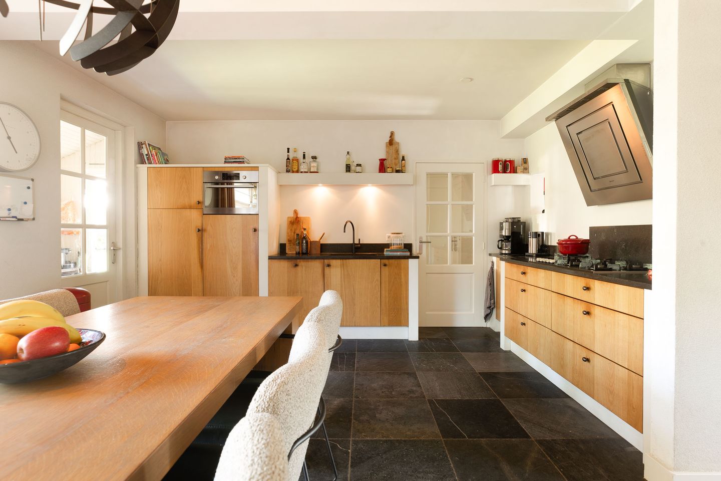 Foto 20 van van Duvenvoordestraat 26