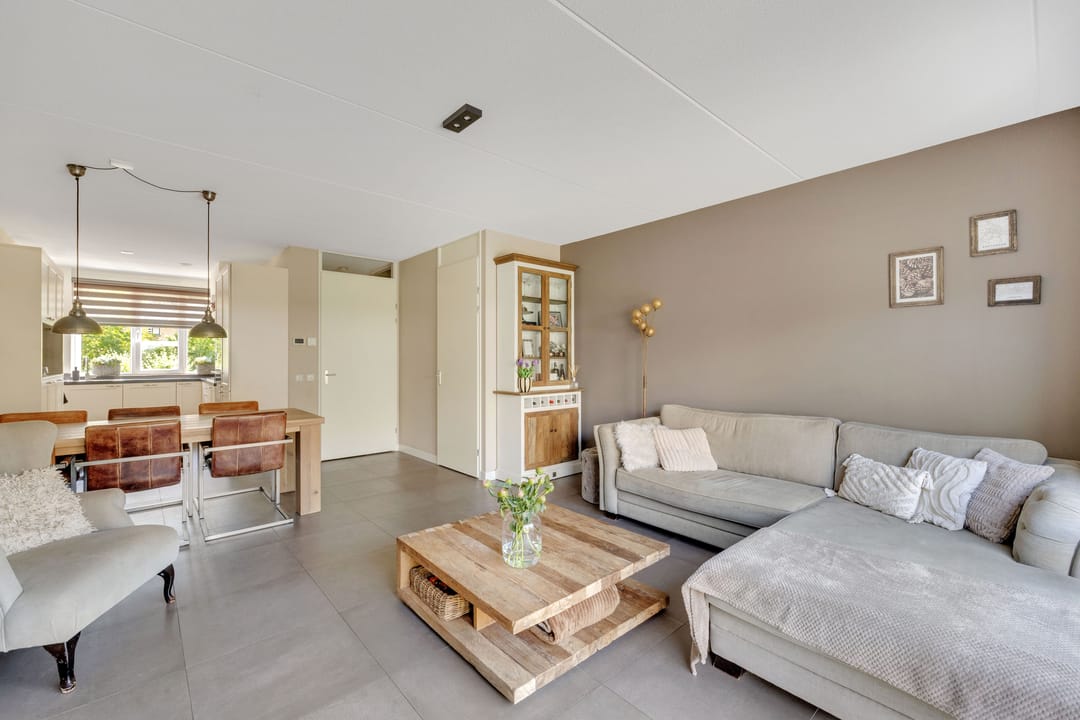 Foto 2 van Vierasser 31