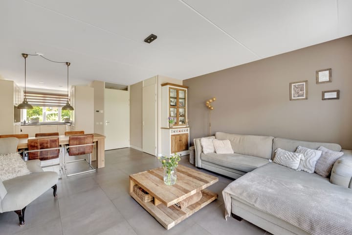 Foto 2 van Vierasser 31