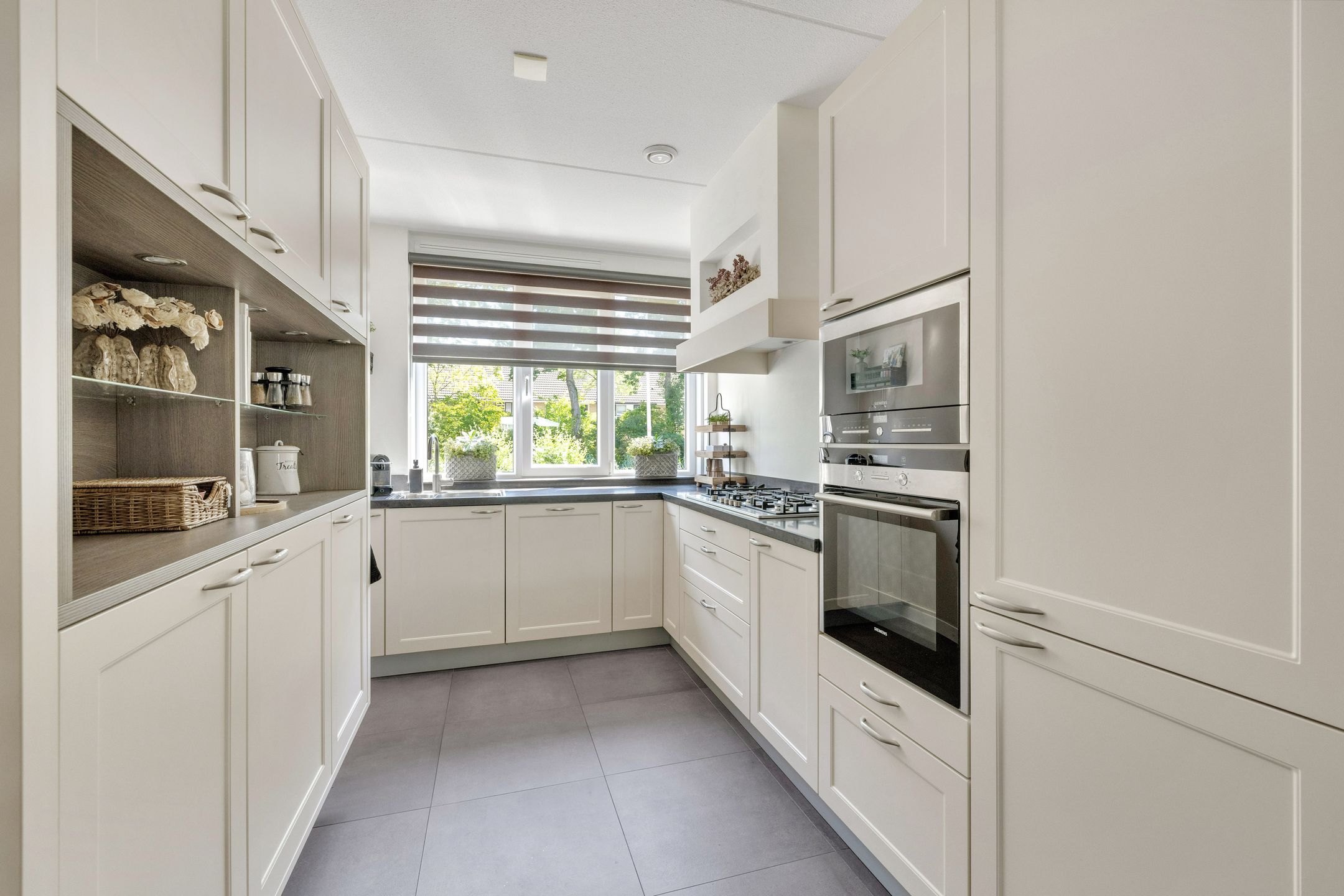 Foto 3 van Vierasser 31