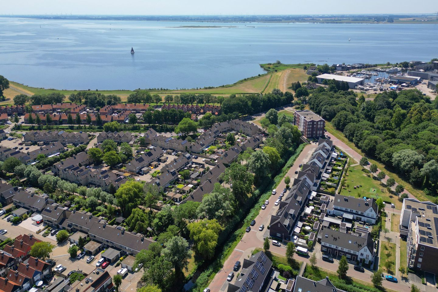 Foto 49 van Vierasser 31