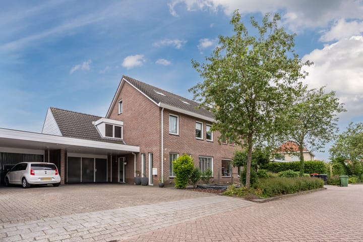 Foto 2 van Turfslag 11