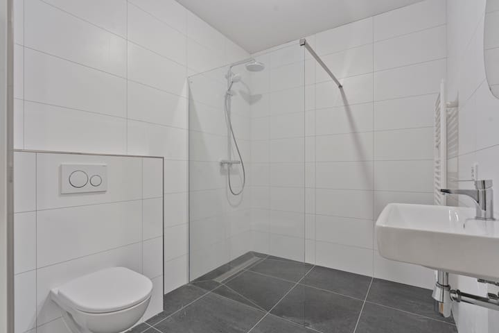 Foto 16 van Leonard Springerlaan 35-13