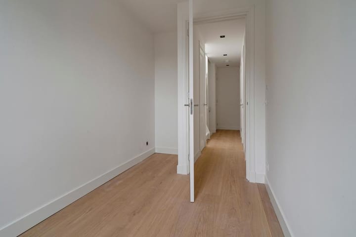 Foto 19 van Eerste Helmersstraat 171-D