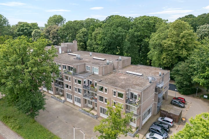 Foto 2 van Leonard Springerlaan 35-16