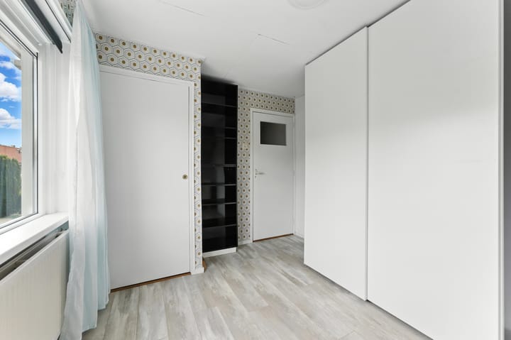 Foto 31 van Adama van Scheltemastraat 28