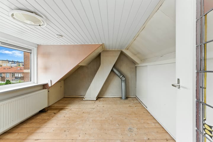 Foto 36 van Adama van Scheltemastraat 28