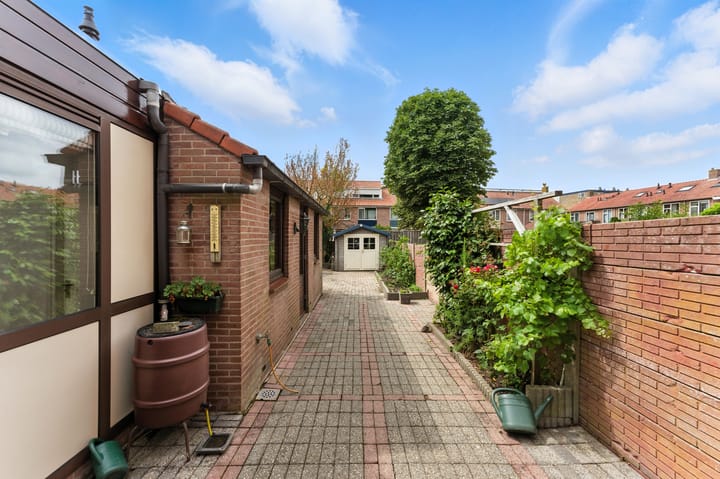 Foto 40 van Adama van Scheltemastraat 28