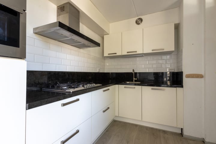 Foto 3 van Joop den Uyllaan 5