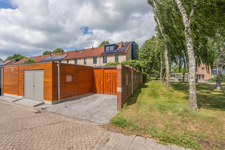 Foto 4 van Alexander Dubcekweg 141