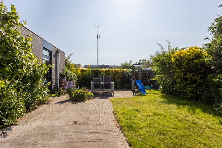 Foto 25 van Joop den Uyllaan 5