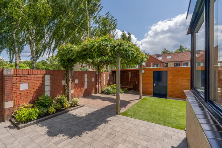 Foto 41 van Alexander Dubcekweg 141