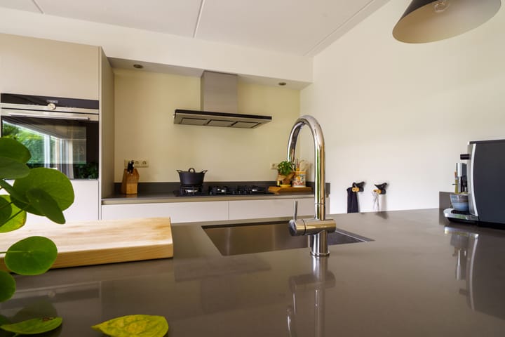 Foto 13 van Junistraat 103