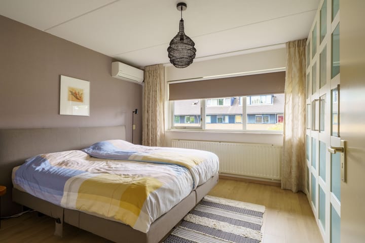 Foto 17 van Junistraat 103