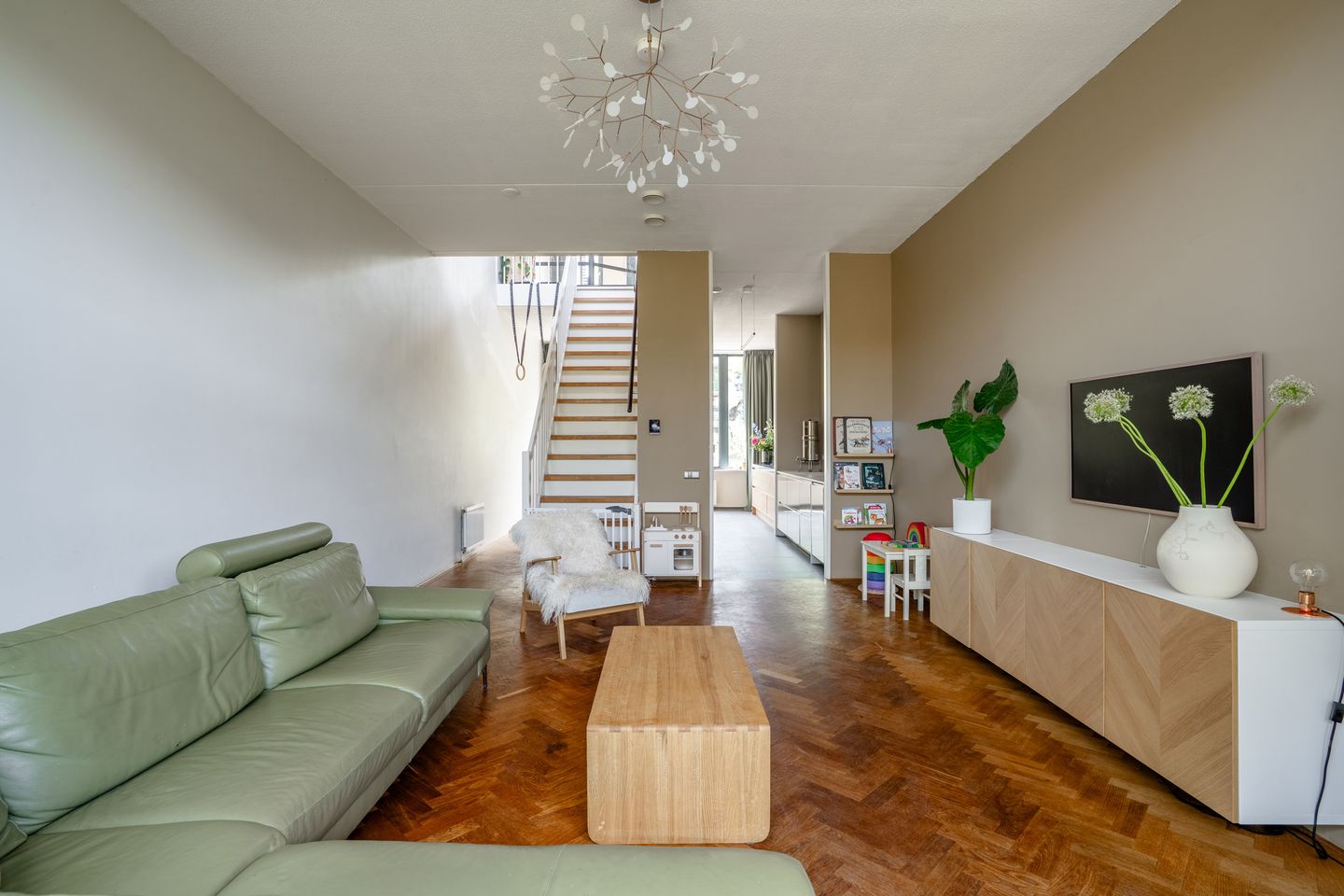 Foto 5 van Avenue Carnisse 194