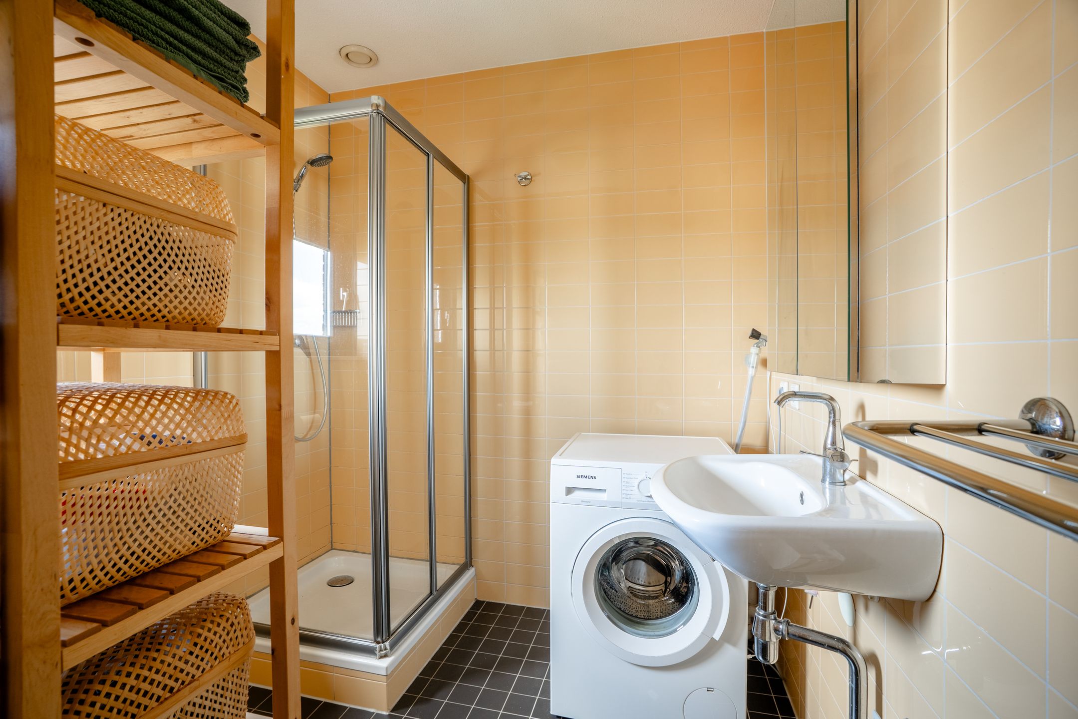 Foto 15 van Avenue Carnisse 194