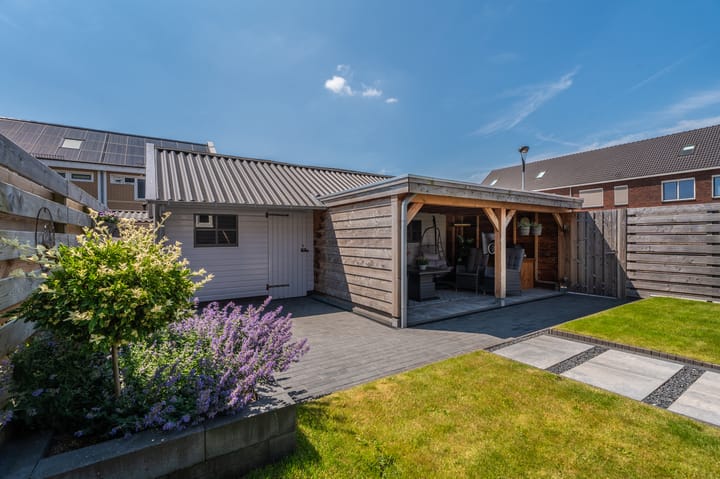 Foto 19 van Burgemeester Lewe van Aduardstraat 1