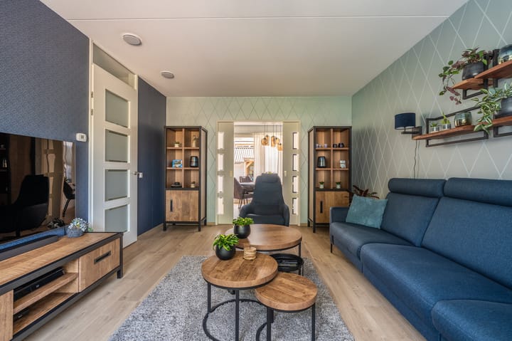 Foto 31 van Burgemeester Lewe van Aduardstraat 1