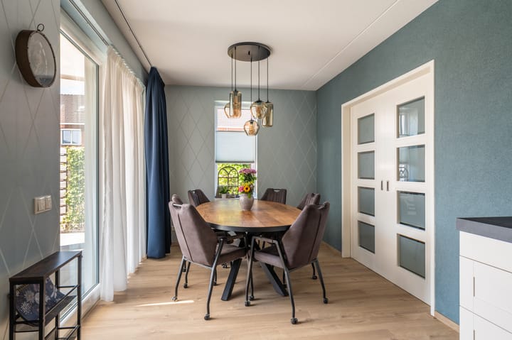 Foto 34 van Burgemeester Lewe van Aduardstraat 1