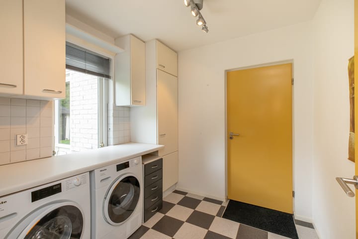 Foto 18 van Ellebooglaan 10-R