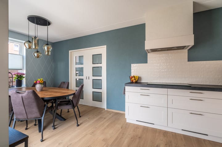 Foto 38 van Burgemeester Lewe van Aduardstraat 1