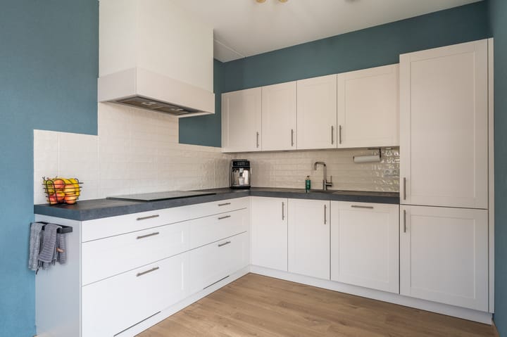 Foto 39 van Burgemeester Lewe van Aduardstraat 1