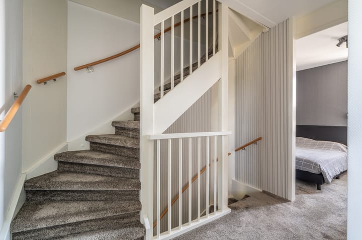 Foto 43 van Burgemeester Lewe van Aduardstraat 1