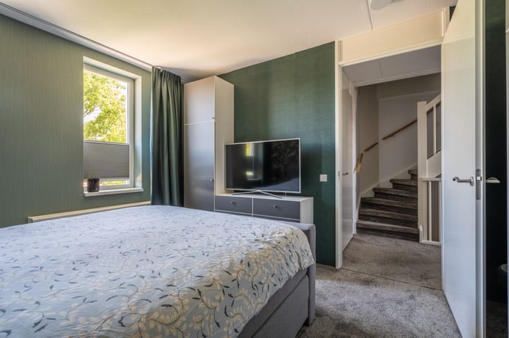 Foto 45 van Burgemeester Lewe van Aduardstraat 1