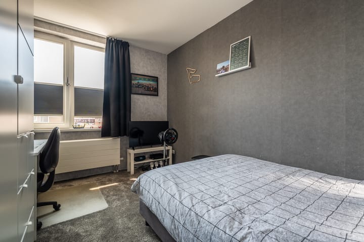 Foto 50 van Burgemeester Lewe van Aduardstraat 1