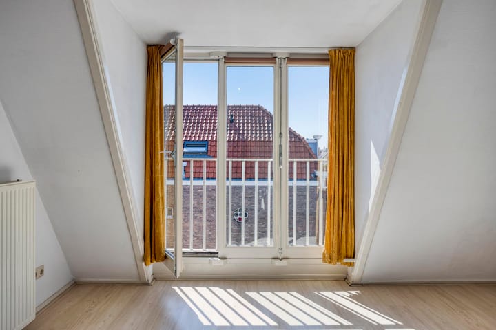 Foto 15 van Laan van Meerdervoort 134-D