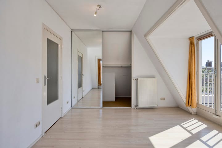 Foto 13 van Laan van Meerdervoort 134-D