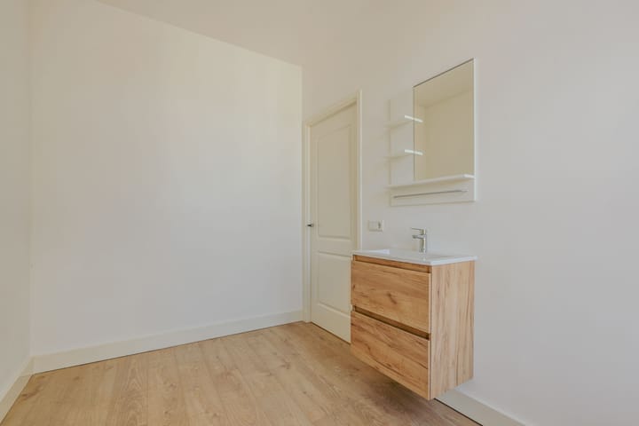 Foto 18 van Staalstraat 11-D