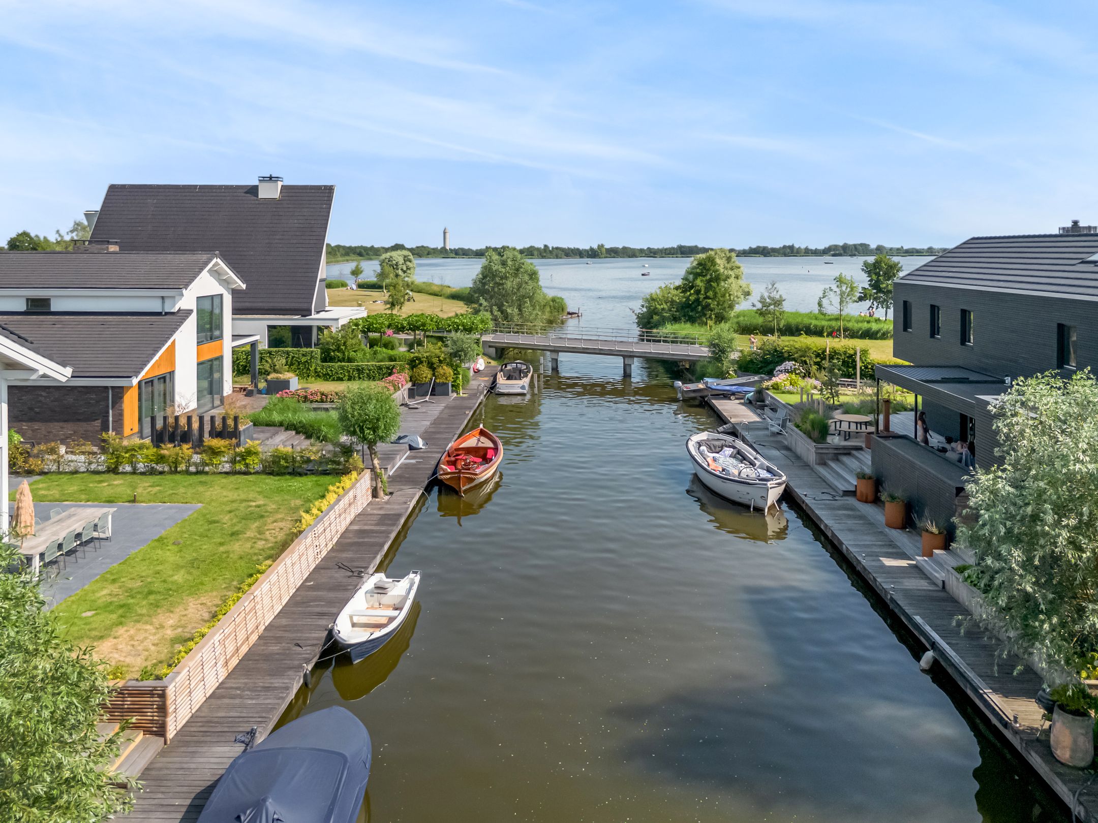 Foto 51 van De Regenboog 48