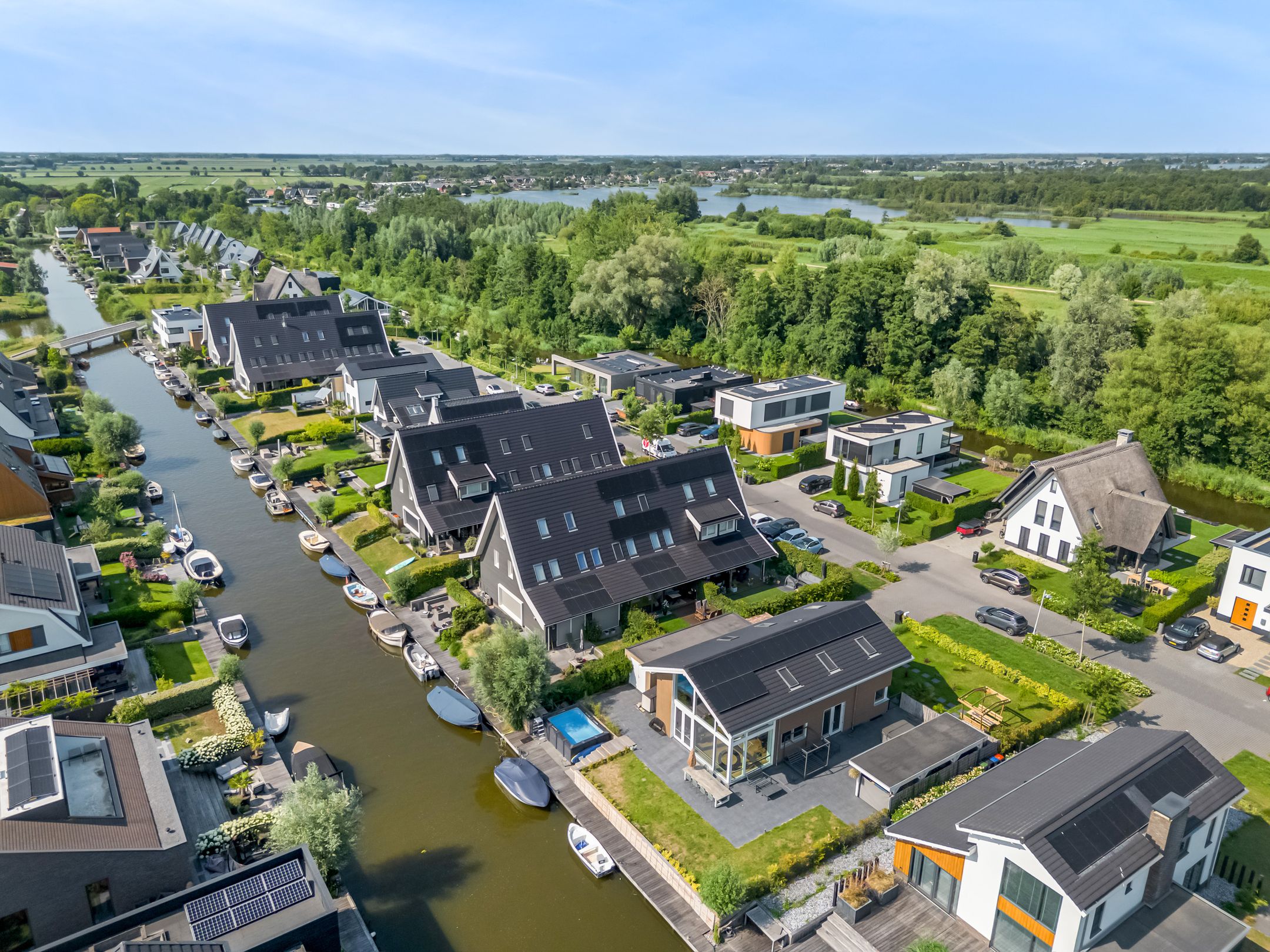 Foto 54 van De Regenboog 48