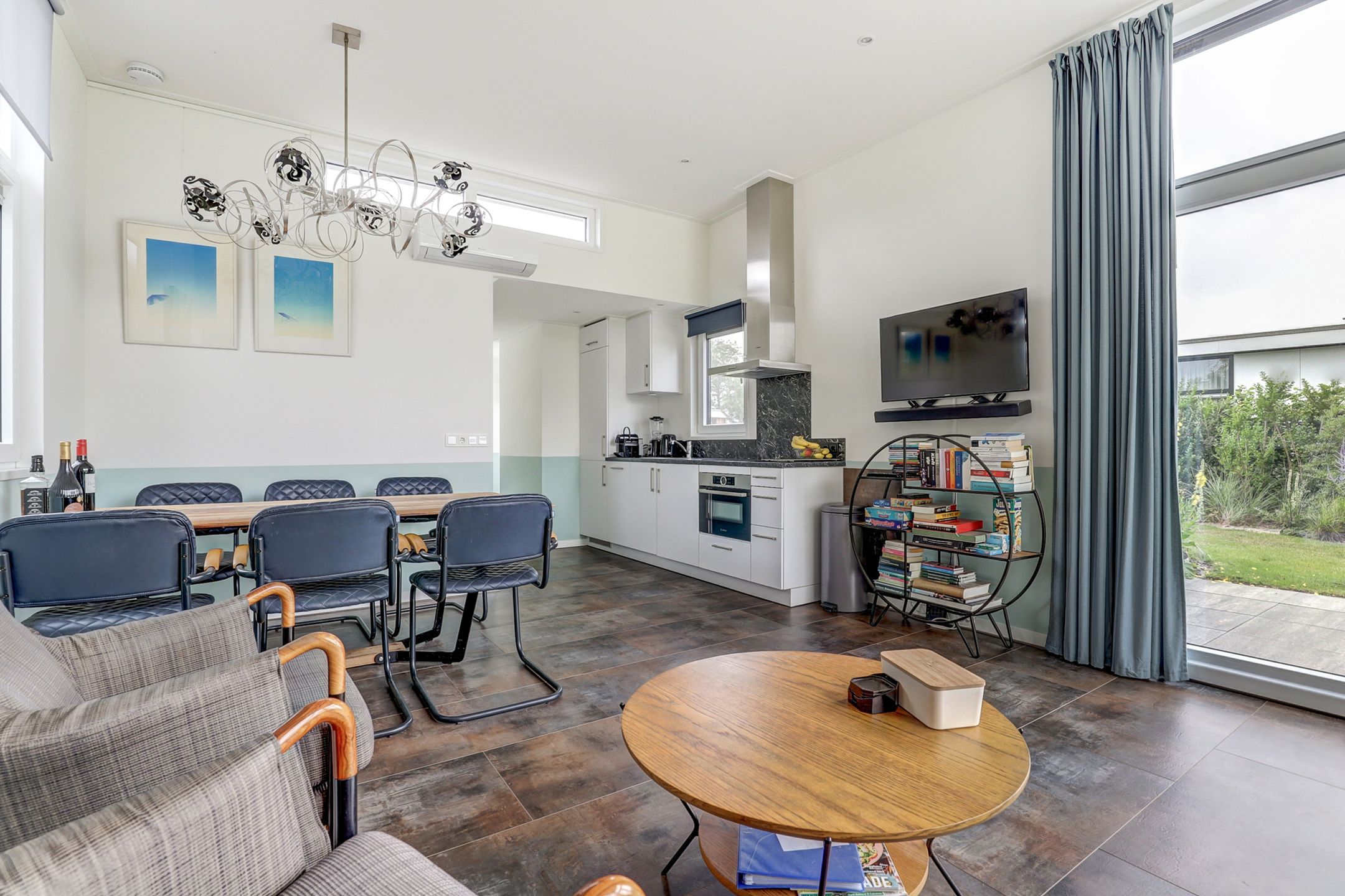 Photo 12 of Maireweg 16-0069