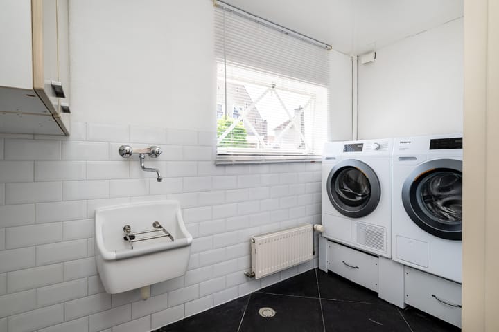 Foto 14 van Julianaweg 43