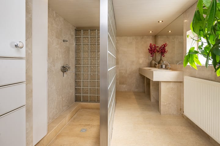 Foto 18 van Julianaweg 43